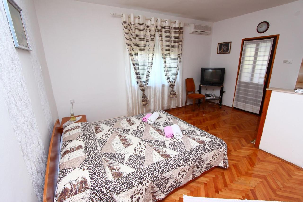 Apartments Goga โรวีน ภายนอก รูปภาพ