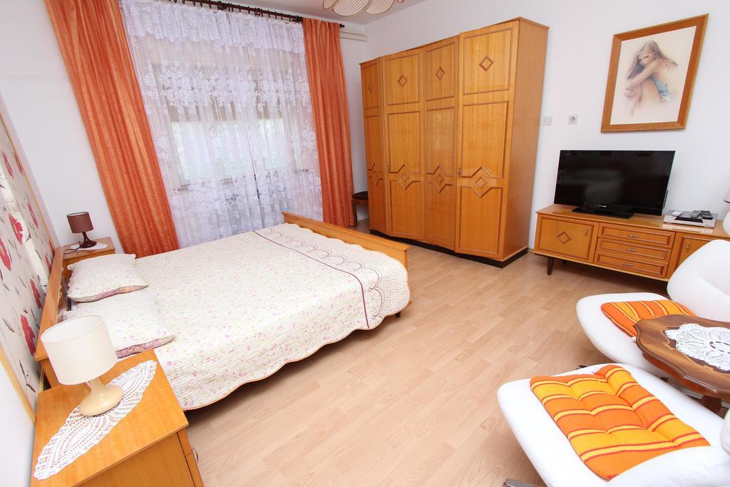 Apartments Goga โรวีน ภายนอก รูปภาพ